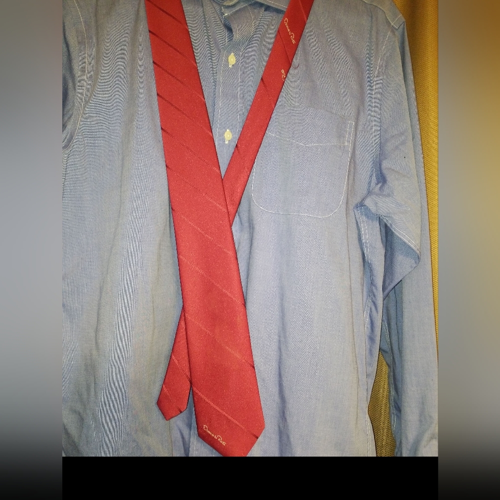 Oscar De La Renta Red tie